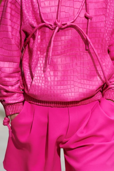 Look 65